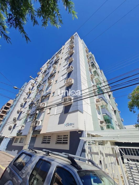 Apto 02 dormitórios Suíte Sacada Churrasqueira Elevador Garagem - Ed Orion