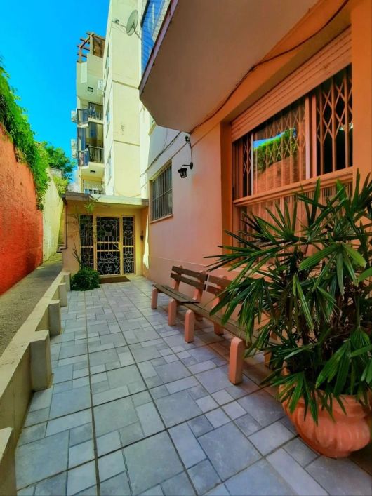 Apartamento à venda no Centro de Santa Maria.