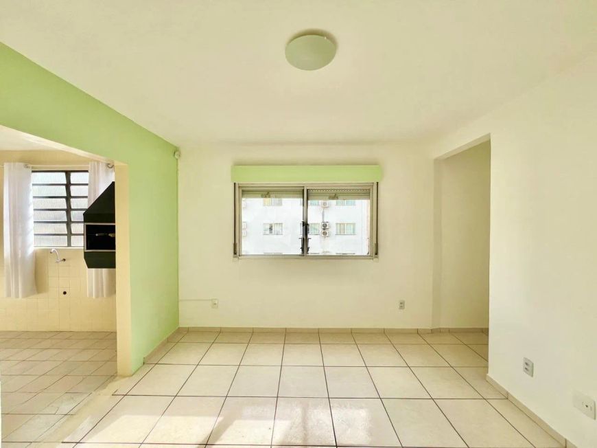 Venda de Apartamento 2 Dormitórios no Centro - Conforto e Vista Privilegiada