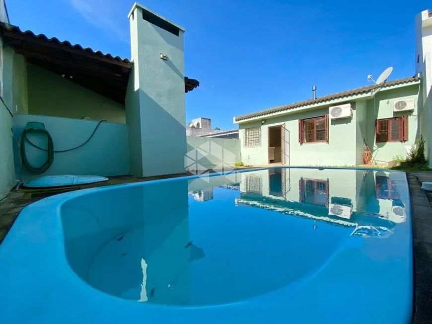 Casa á venda no Bairro Medianeira