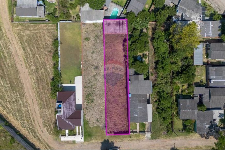 Terreno 500m² em área alta! FINANCIÁVEL
