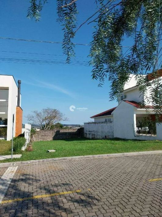 Terreno em condomínio à venda, Tomazetti - Santa Maria/RS