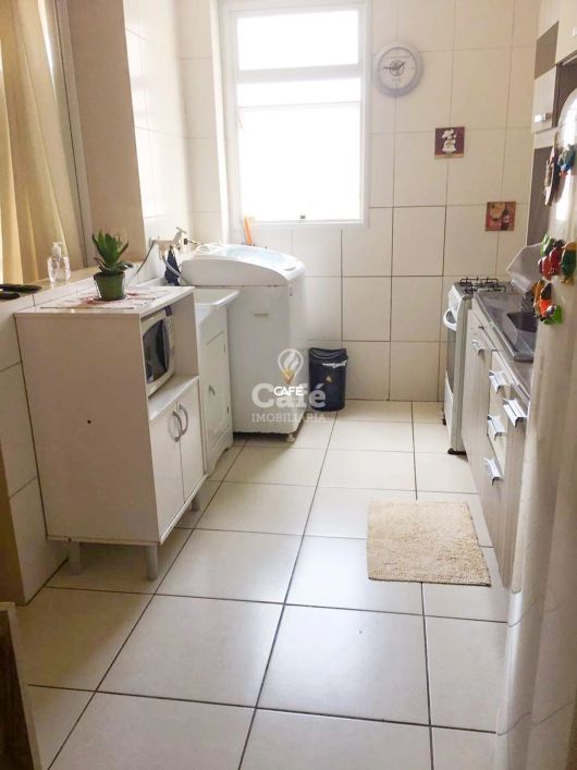 Apartamento, 2 Dormitórios, 1 Banheiro, 1 Vaga, Térreo, Sacada, Churrasqueira,