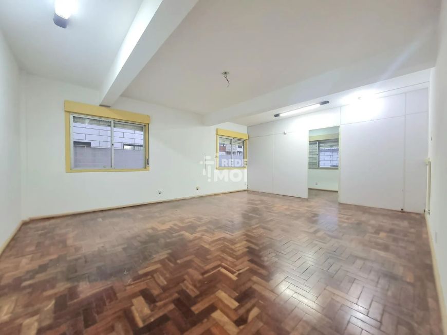 Sala Comercial central próximo a prefeitura de Santa Maria.