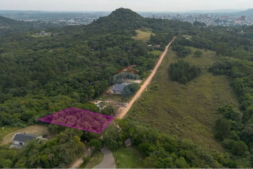 Oportunidade Exclusiva – Ampla Área de 4.200 m² com Potencial Incrível!