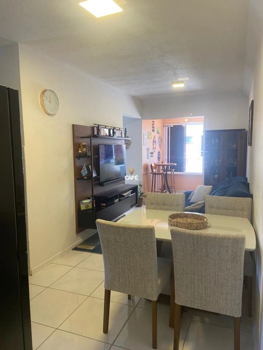 Apart.Semi-mobiliado, 2 dormit. Sacada Churrasqueira, 1 box garagem