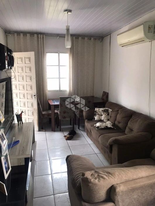 Casa A Venda 2 quartos, no bairro Presidente João Goulart em Santa Maria
