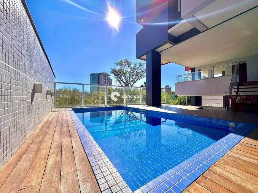 Apartamento à venda, 2 quartos, 1 suíte, 2 vagas, Nossa Senhora Medianeira - Santa Maria/RS