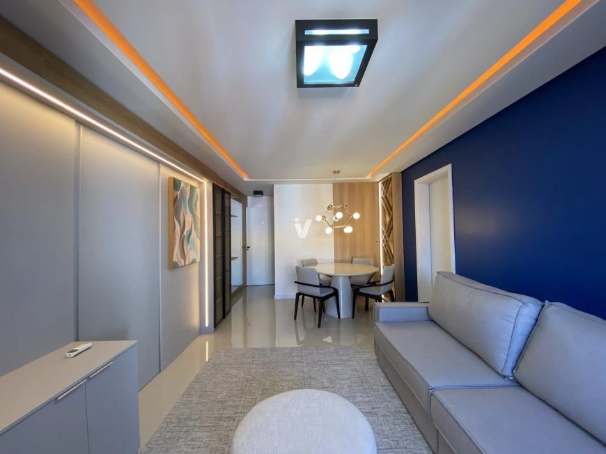 Apartamento mobiliado de 3 dormitório com vaga de garagem no bairro Uglione