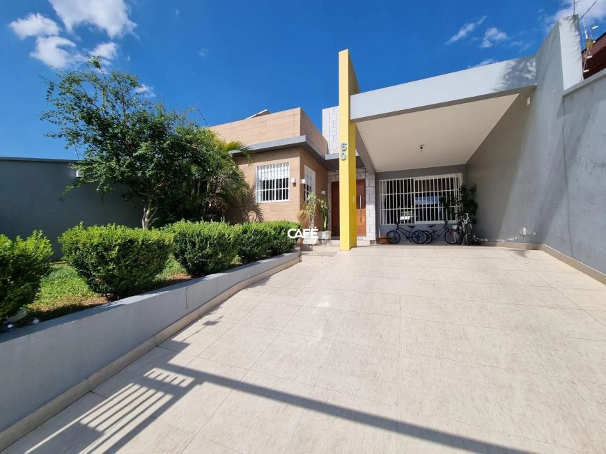 Ótima casa à venda - 3 dormitórios, 1 suíte, piscina, área gourmet e lareira