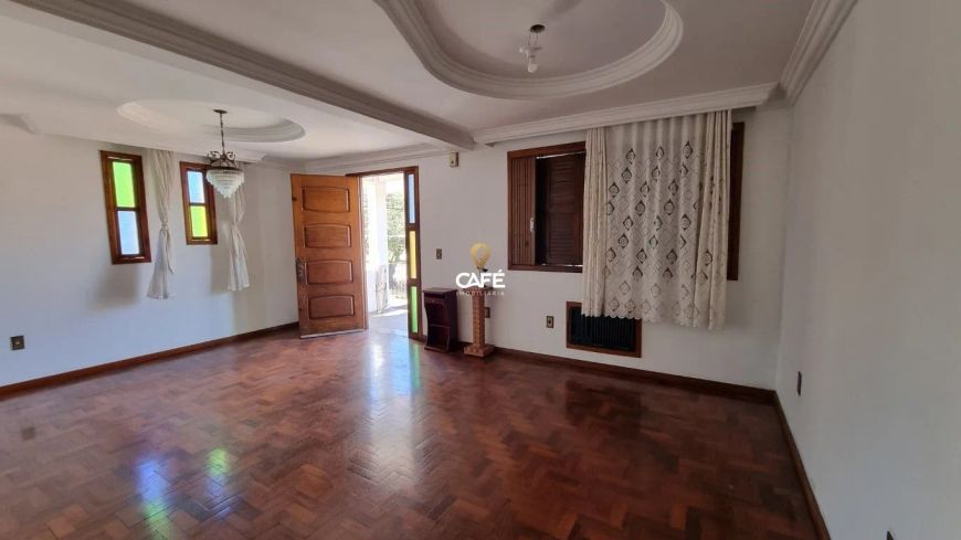 Apartamento com 5 dormitórios a venda próximo ao Regimento Mallet