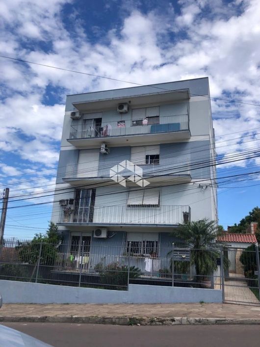 Apartamento de 3 quartos à no bairro Presidente João Goulart, Santa Maria.
