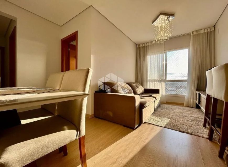 Apartamento com 2 quartos semi mobiliado à venda em Santa Maria no Bairro Nossa Senhora das Dores