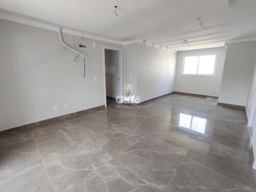 Residencial Solar dos Pampas - Apartamento 3 dormitórios e 2 vagas de garagem -