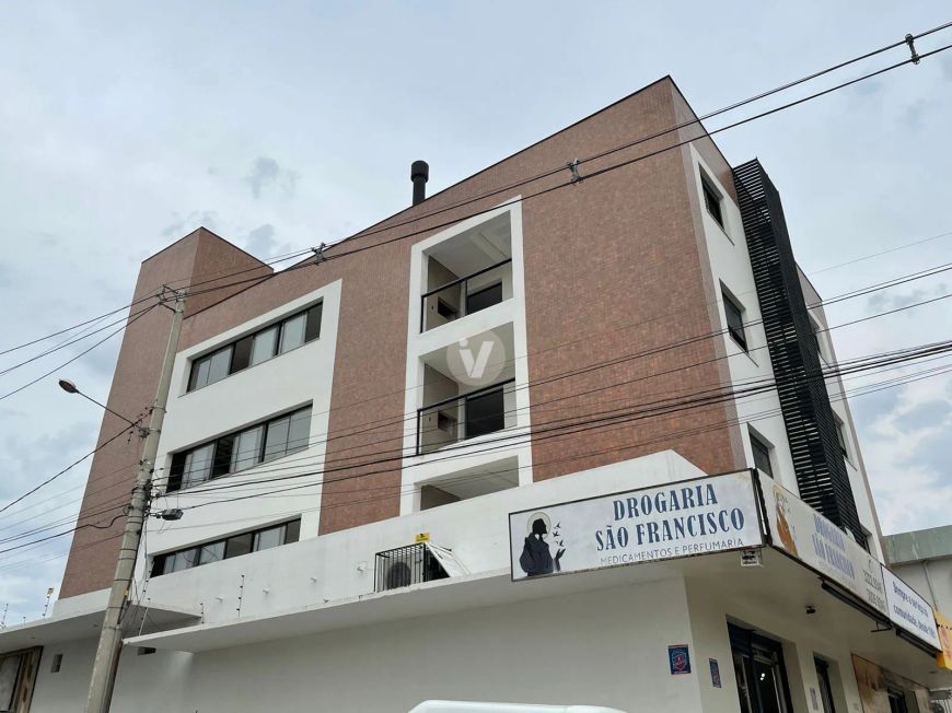 Apartamento bairro N. Sra. das Dores