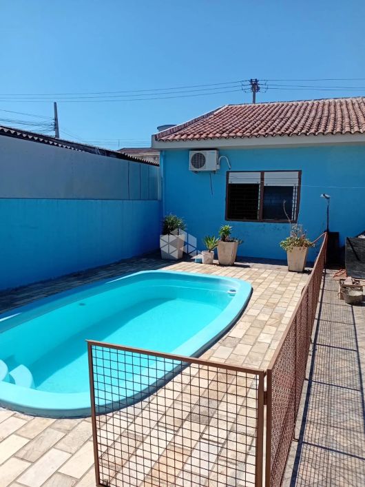 Casa de 3 quartos a venda no bairro Uglione em Santa Maria