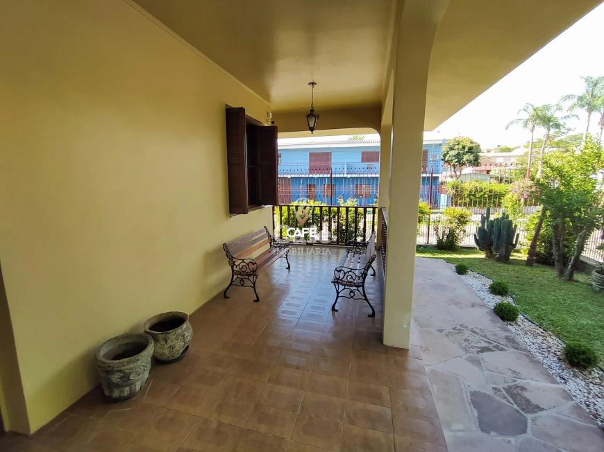 Casa, Ampla, 7 Dormitórios, Suíte, 5 Banheiros, 3 Box, Noal