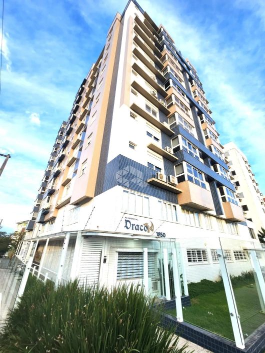 APARTAMENTO 3 DORMITÓRIOS COM