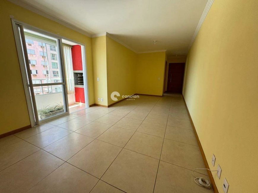 Apartamento semi mobiliado, perto do Clube Dores