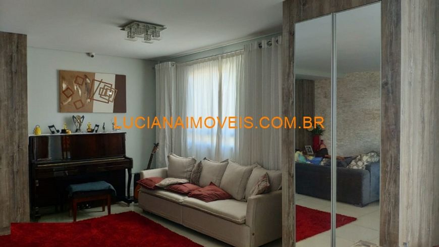 Apartamento para venda possui 298 metros quadrados com 4 quartos em Vila Ipojuca - São Paulo - SP