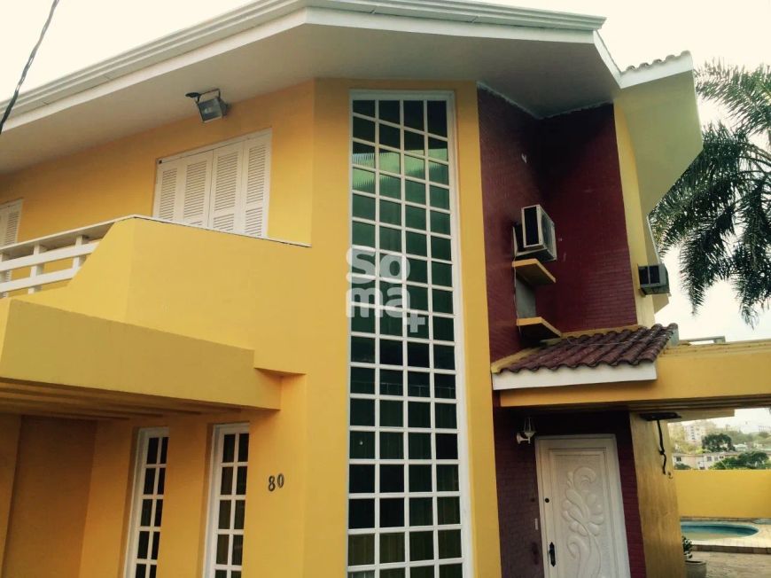 Casa de muuuitoosss dormitórios com piscina bem central - Marque sua visita pelo