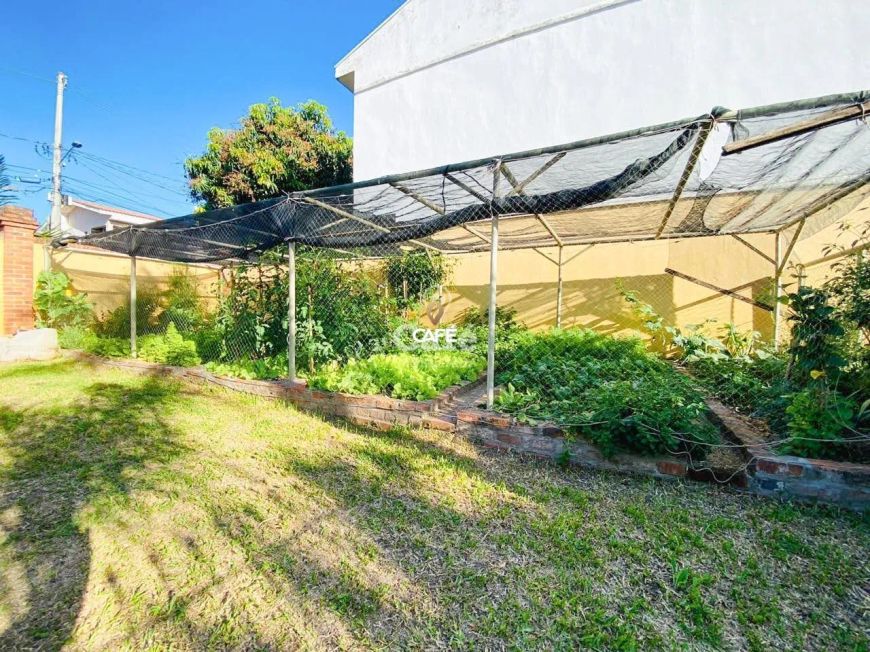 Casa, 3 Dormitórios, 1 Suíte, 3 Banheiros, 3 Vagas, Piscina, Lareira, Espaço Gou