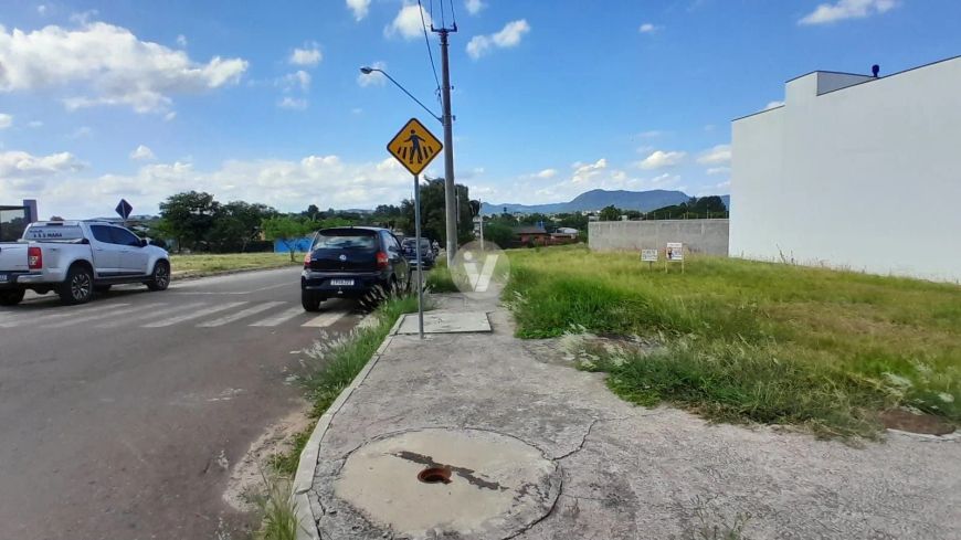 Terreno de esquina com mais de 500m² no residencial Alberto Schons!