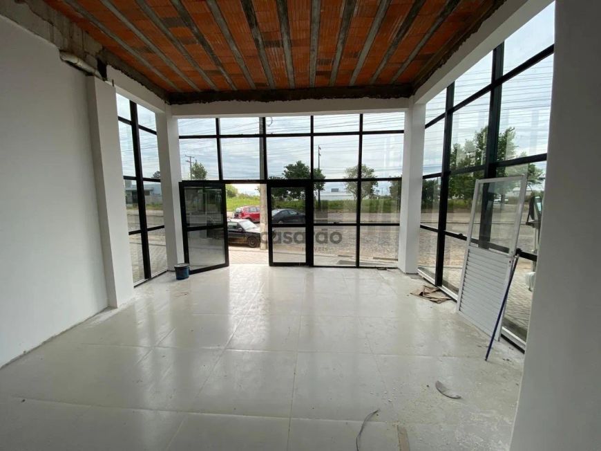 Loja à venda no Horizonte Center em Camobi