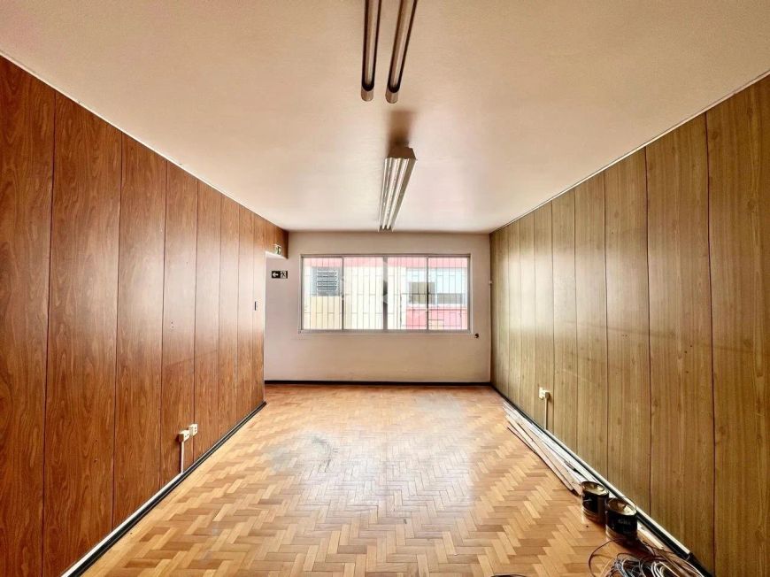 Sala comercial a venda no ed das clínicas do acampamento