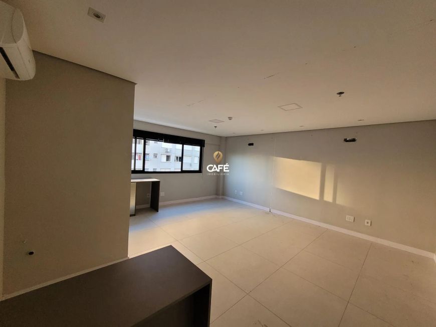 Sala Comercial, 1 Banheiro, 1 Vaga, Centro
