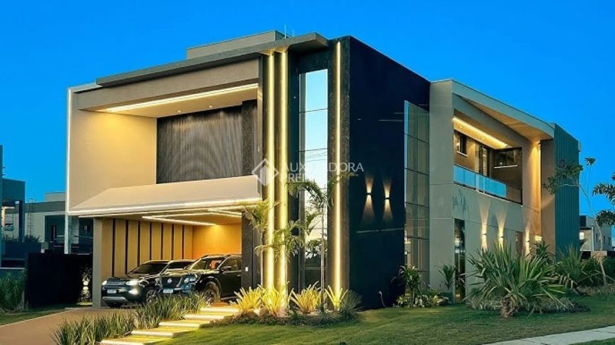 Casa em condomínio de alto padrão.
