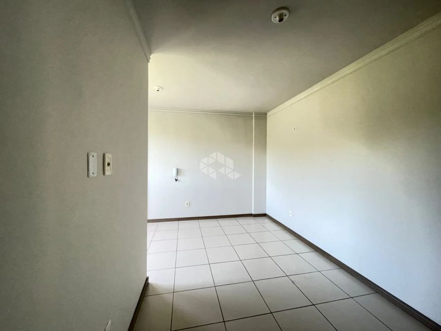 Apartamento 2 dormitórios com sacada, churrasqueira e box Garagem