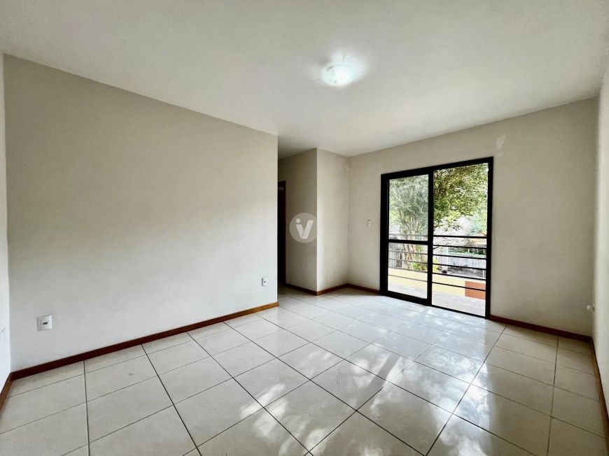 Apartamento 2 dormitórios a 2 quadras do Shopping Royal