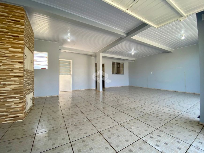 Casa 03 domitórios à venda no Bairro Camobi próximo a UFSM em Santa Maria, RS.