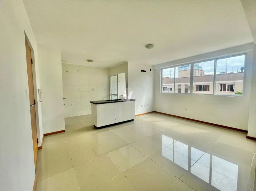 Apartamento mobiliado 1 dormitório, churrasqueira e vaga de garagem