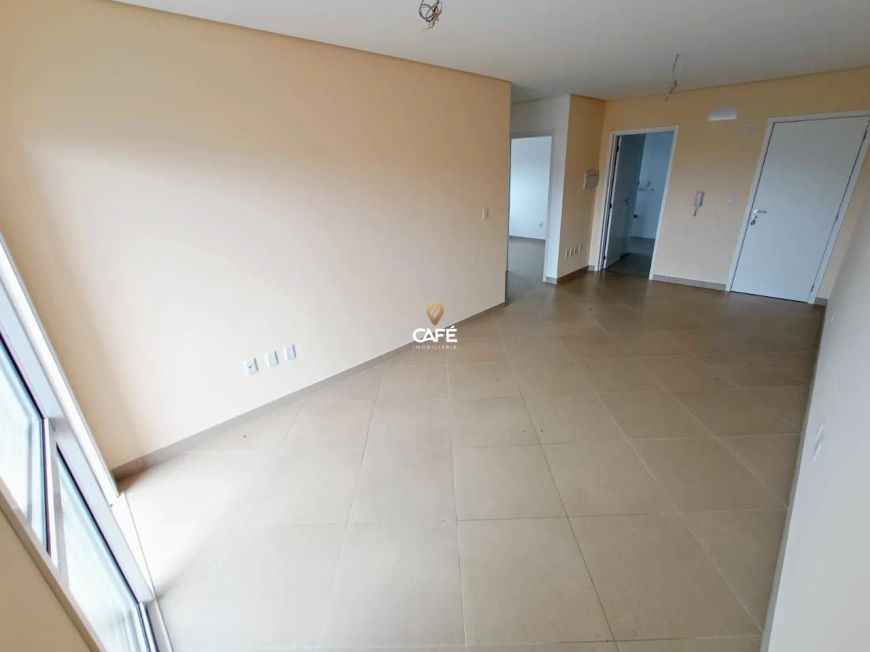 Apartamento Novo De 2 Dormitorios, Suíte, Sala 2 Ambientes, Banheiro Social, Coz