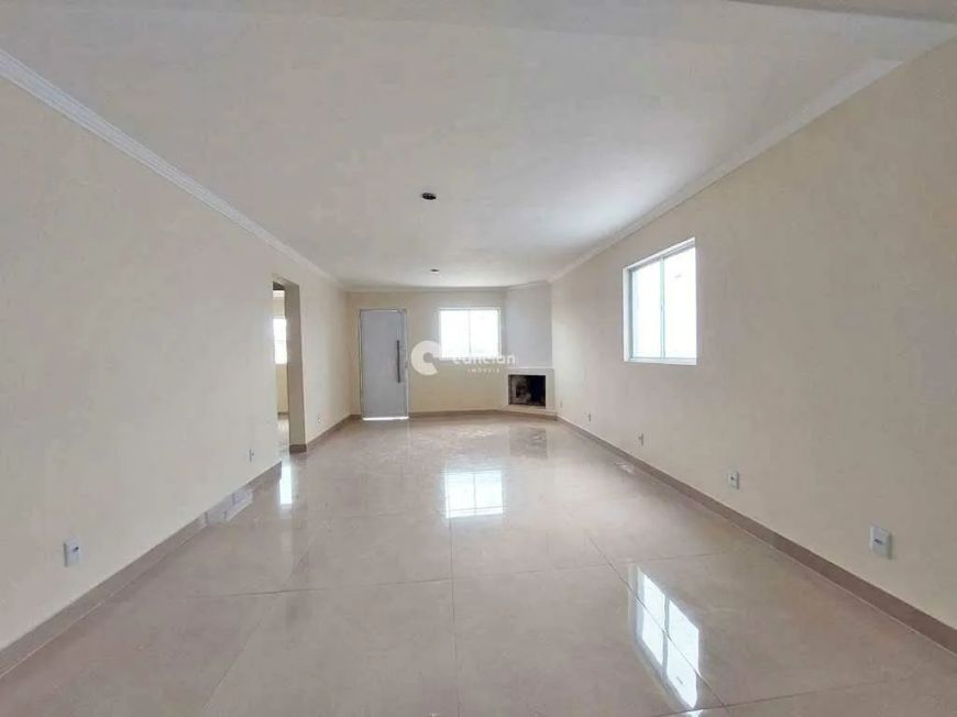 Casa à venda, 2 quartos, 1 suíte, 2 vagas, Diácono João Luiz Pozzobon - Santa Maria/RS