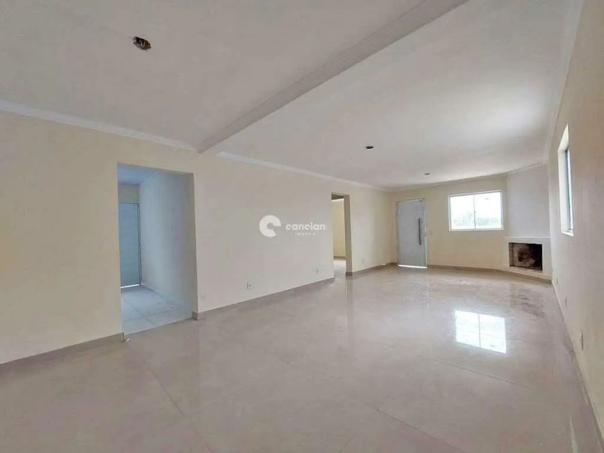 Casa à venda, 2 quartos, 1 suíte, 2 vagas, Diácono João Luiz Pozzobon - Santa Maria/RS