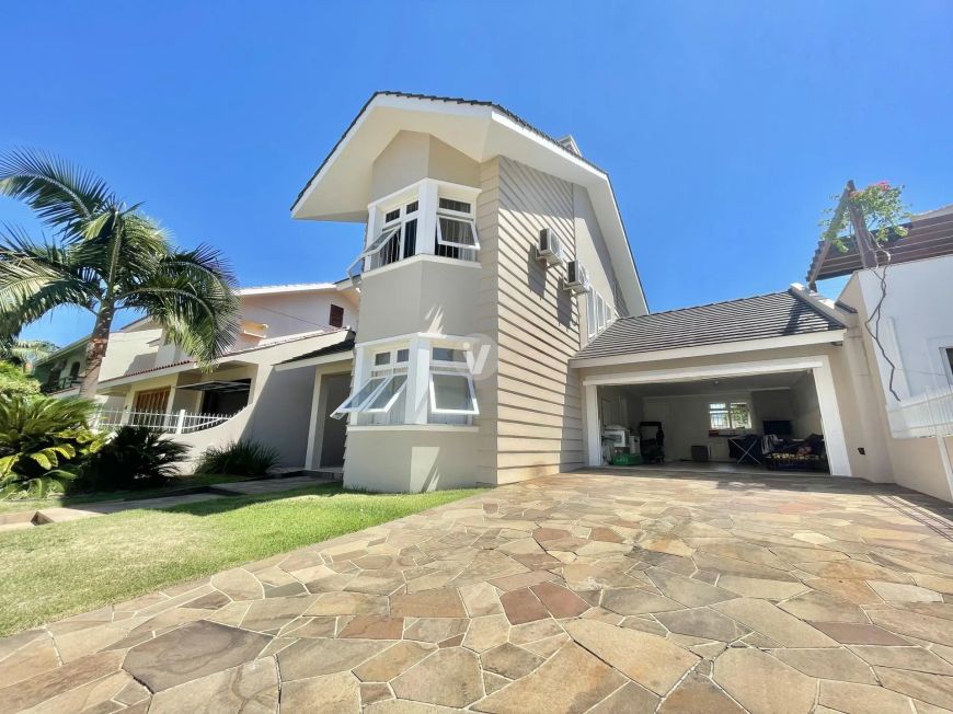 Casa 3 dormitórios à venda Camobi Santa Maria/RS