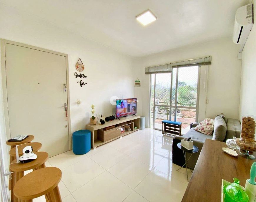 Apartamento à venda, 2 quartos, 1 vaga, Duque de Caxias - Santa Maria/RS