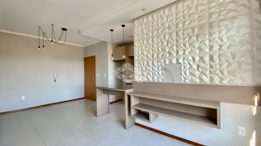 Apartamento de 2 quartos semi-mobiliado à venda em Camobi em Santa Maria