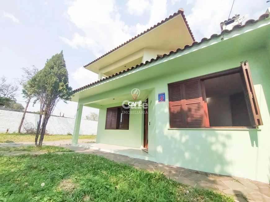 Casa, 3 Dormitórios, 1 Suíte, 4 Banheiros, Sacada, Pátio, Churrasqueira, Patrona