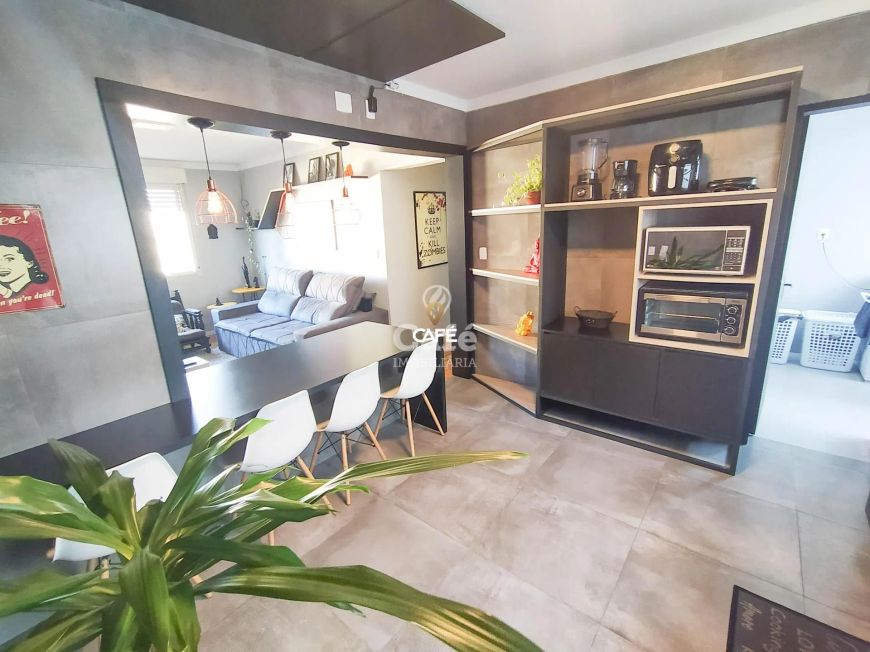 Apartamento, 3 Dormitórios, 1 Suíte, 2 Banheiros, 1 Vaga, Lareira, Semimobiliado