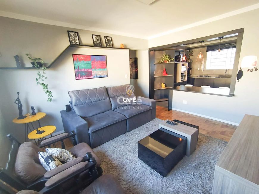 Apartamento, 3 Dormitórios, 1 Suíte, 2 Banheiros, 1 Vaga, Lareira, Semimobiliado