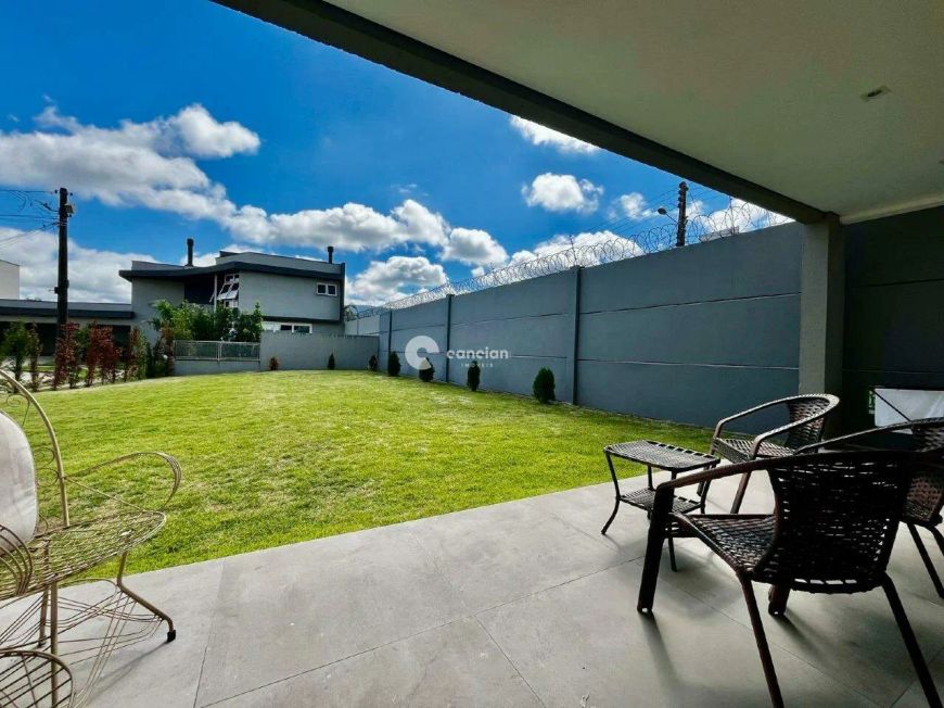 Casa de Condomínio à venda, 4 quartos, 4 suítes, 2 vagas, Camobi- Santa Maria/RS