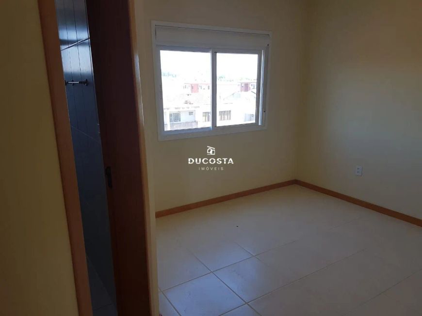 Apartamento de 2 Dorm, Suíte, Garagem, Sacada e Churrasqueira