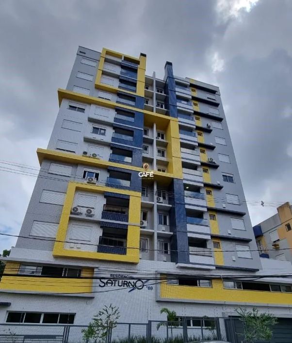 Apartamento com 02 dormitórios (01 suíte), sacada integrada, churrasqueira e box