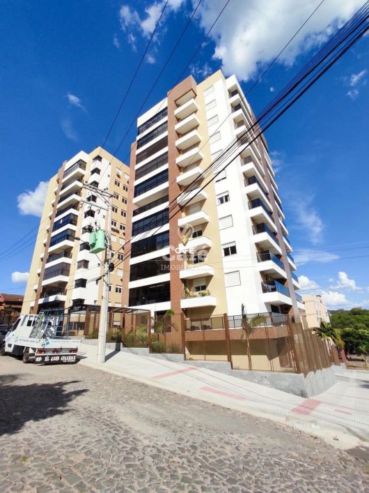 Apartamento amplo com 4 dormitórios, sendo 3 suíte, ampla área gourmet, 3 vagas