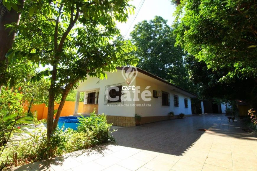 Casa com amplo terreno - bairro duque de caxias - 3 dormitórios