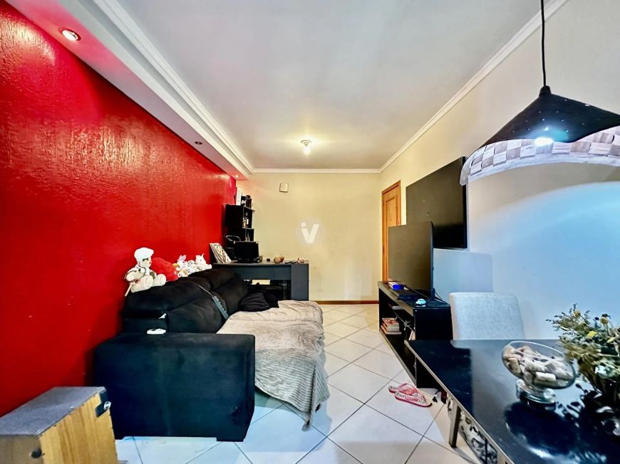 Apartamento central 2 dormitórios com garagem!